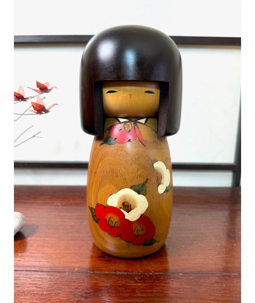 Kokeshi Créative Gumma de Usaburo | Harunouta - jeune fille aux camélias prix pour 