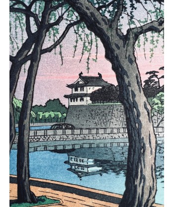 Estampe Japonaise de Hasui Kawase | Crépuscule de printemps sur le Palais Impérial de Tokyo pas chere