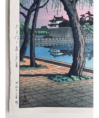 Estampe Japonaise de Hasui Kawase | Crépuscule de printemps sur le Palais Impérial de Tokyo pas chere