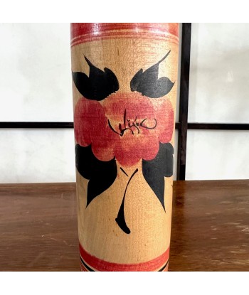 Kokeshi traditionnelle de style tsugaru de Yoshiki Sato | Fleur de pivoine 2023