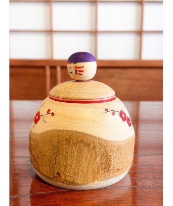 Kokeshi boîte et ses surprises cachées de Yuka Tumizuka Comment ça marche