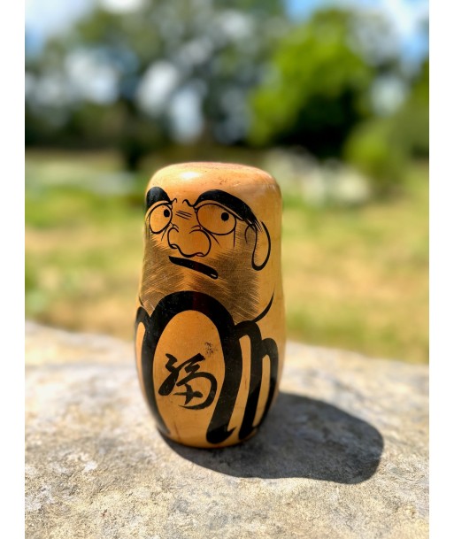 Kokeshi Daruma en bois naturel Comment ça marche