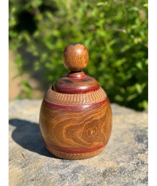 Kokeshi Traditionnelle Ejiko de style Naruko | Boite en bois Enju arbre à pagode Jusqu'à 80% De Réduction