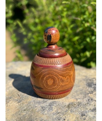 Kokeshi Traditionnelle Ejiko de style Naruko | Boite en bois Enju arbre à pagode Jusqu'à 80% De Réduction