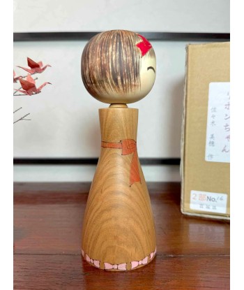 Kokeshi Créative vintage de Miho Sasaki | Ribon chan, petite fille au ruban pour bénéficier 