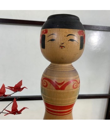 Kokeshi Traditionnelle de style tsugaru | Motif Pivoine Rouge Jusqu'à 80% De Réduction