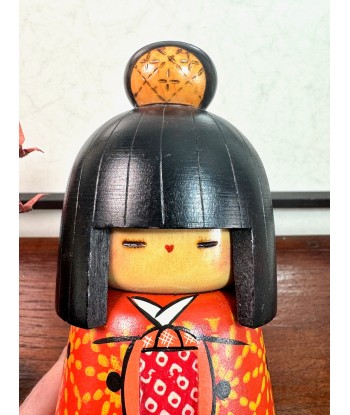 Kokeshi Créative Vintage de Kazuo Tamikazawa | Kimono rouge l'achat 